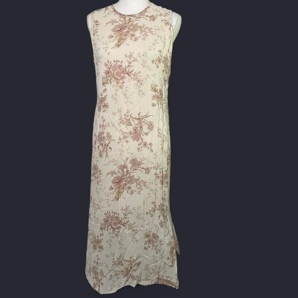 Vintage Floral Sleeveless Maxi Dress